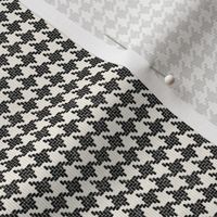 Black and Cream Houndstooth