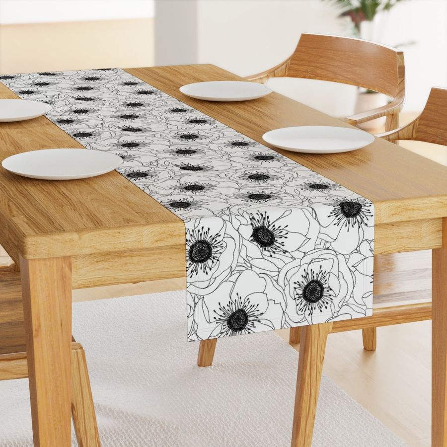 HOME_GOOD_TABLE_RUNNER