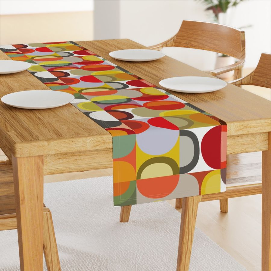 HOME_GOOD_TABLE_RUNNER