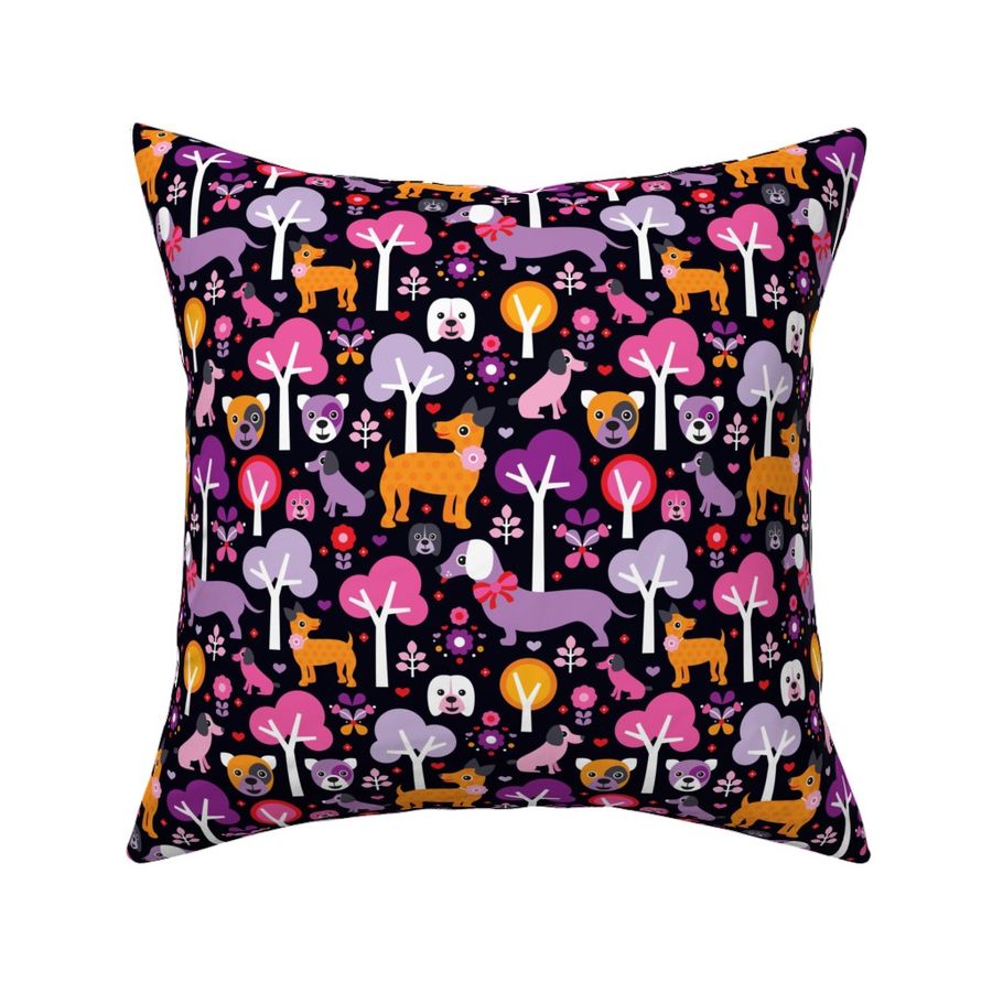 HOME_GOOD_SQUARE_THROW_PILLOW