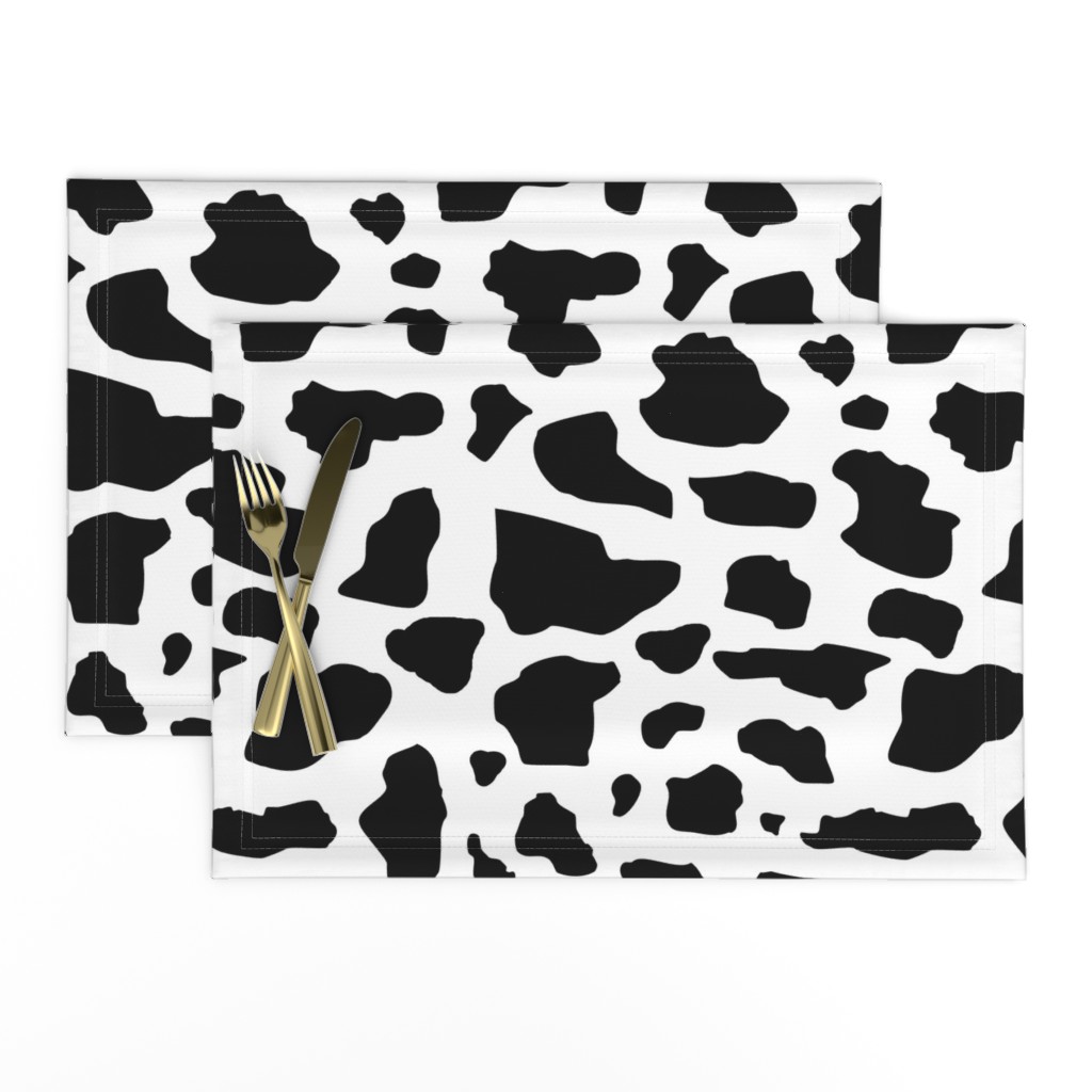 Cow print pattern