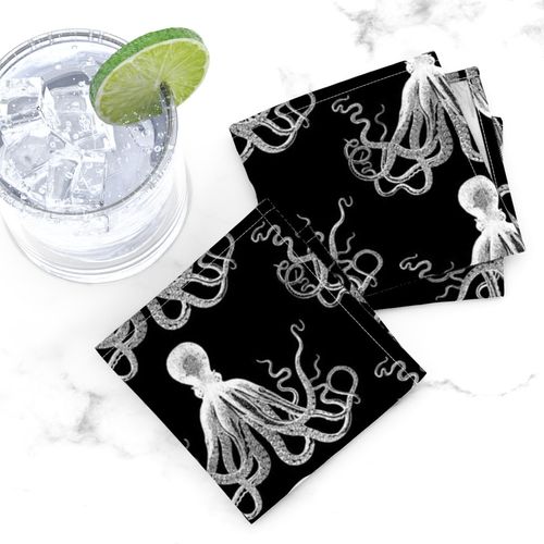 HOME_GOOD_COCKTAIL_NAPKIN