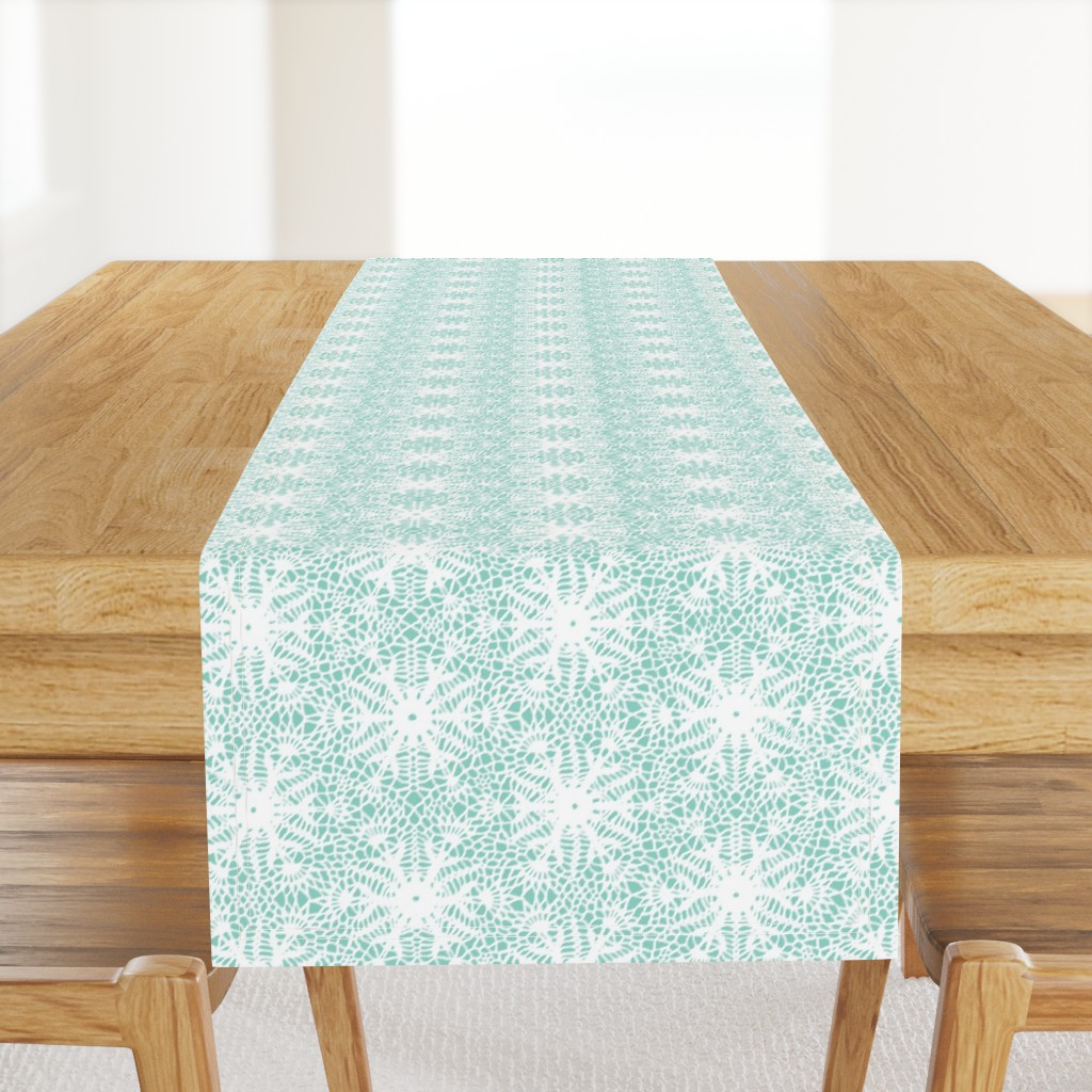 wrap_paper_crocus_snowflake_white_sea_green