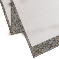 William Morris ~ St. James or Growing Damask ~ Grey Garden