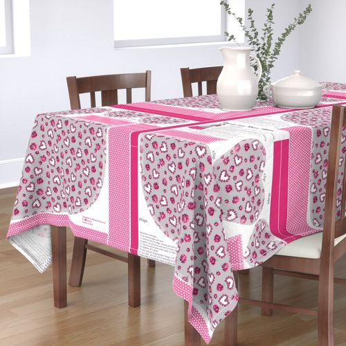 HOME_GOOD_RECTANGULAR_TABLE_CLOTH