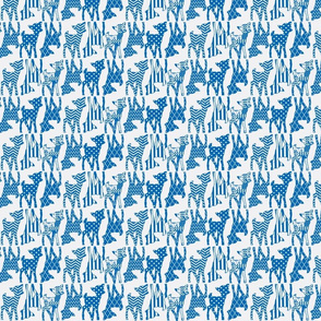 Dazzling Blue Two Way Deer