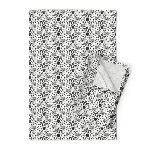 barnyard toile white