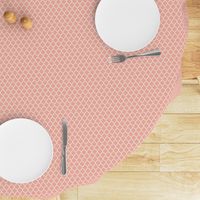 Quatrefoil lattice in pale salmon coral pink