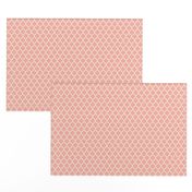 Quatrefoil lattice in pale salmon coral pink