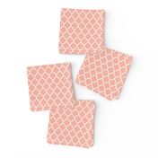 Quatrefoil lattice in pale salmon coral pink