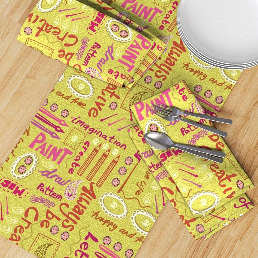 HOME_GOOD_TABLE_RUNNER