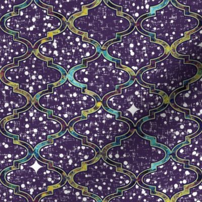Twilight in a patterned Moroccan quatrefoil by Su_G_©SuSchaefer