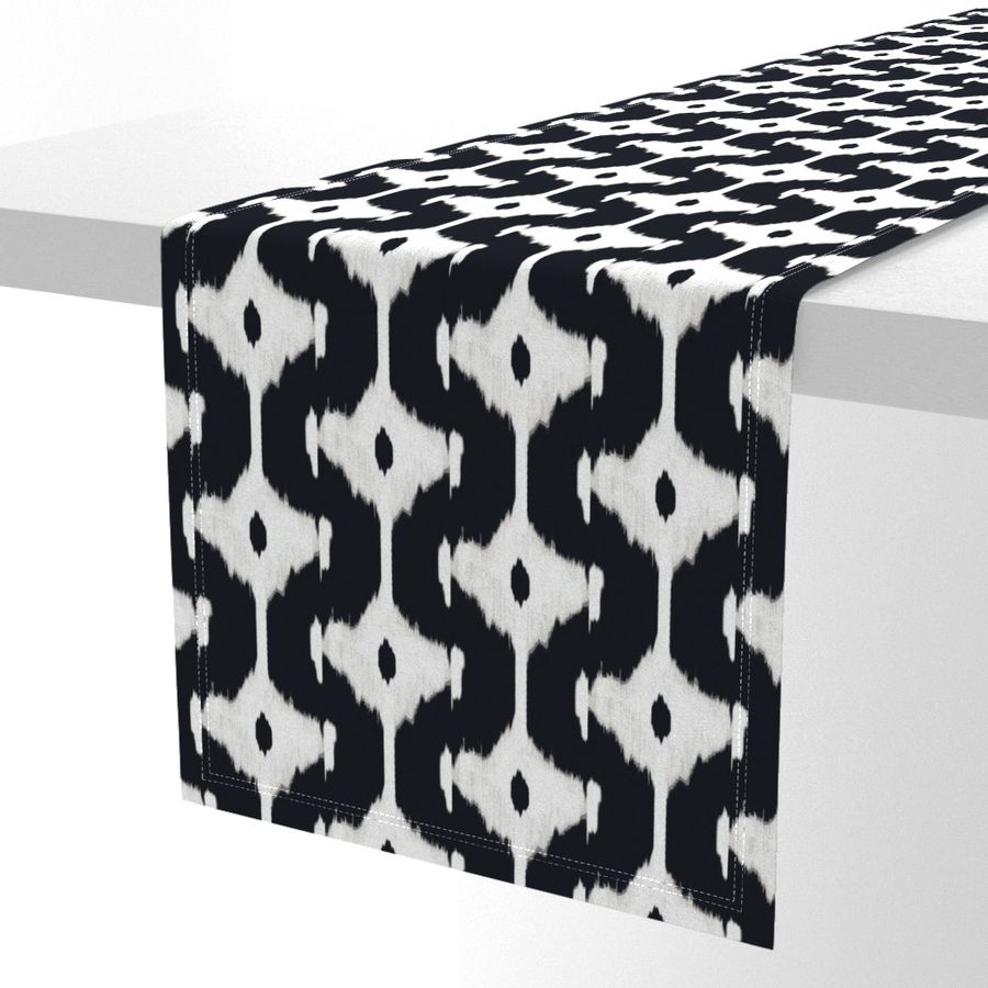 HOME_GOOD_TABLE_RUNNER