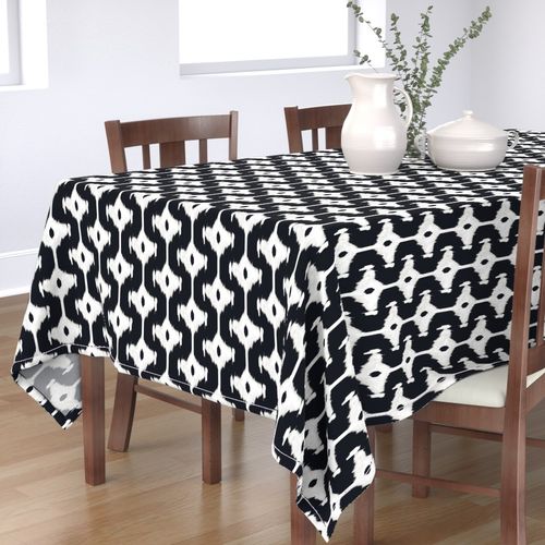 HOME_GOOD_RECTANGULAR_TABLE_CLOTH