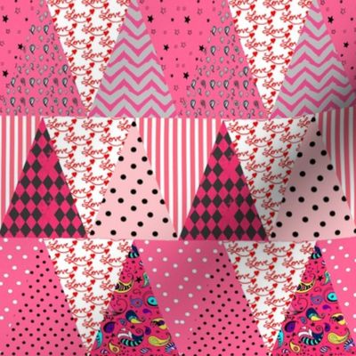  Triangle Pennant Bunting Pink Valentine's Day Patchwork