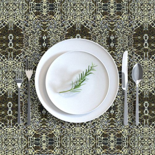 HOME_GOOD_RECTANGULAR_TABLE_CLOTH