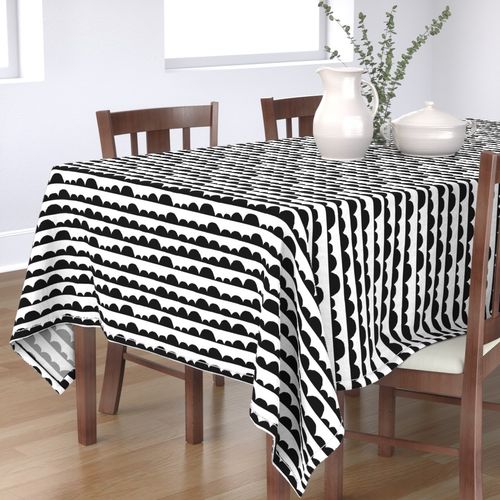 HOME_GOOD_RECTANGULAR_TABLE_CLOTH