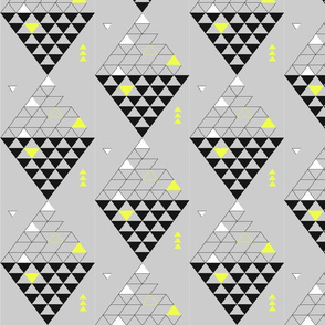 triangle_diamond_black_and_yellow