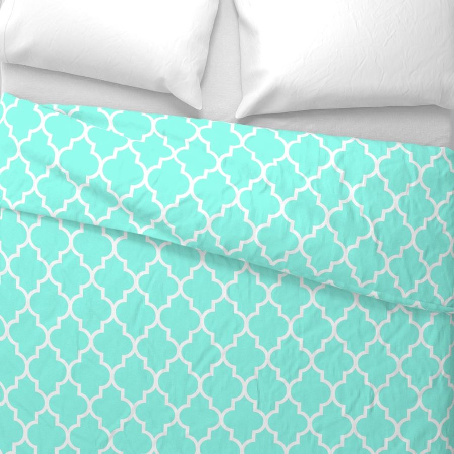 Quatrefoil in Mint 