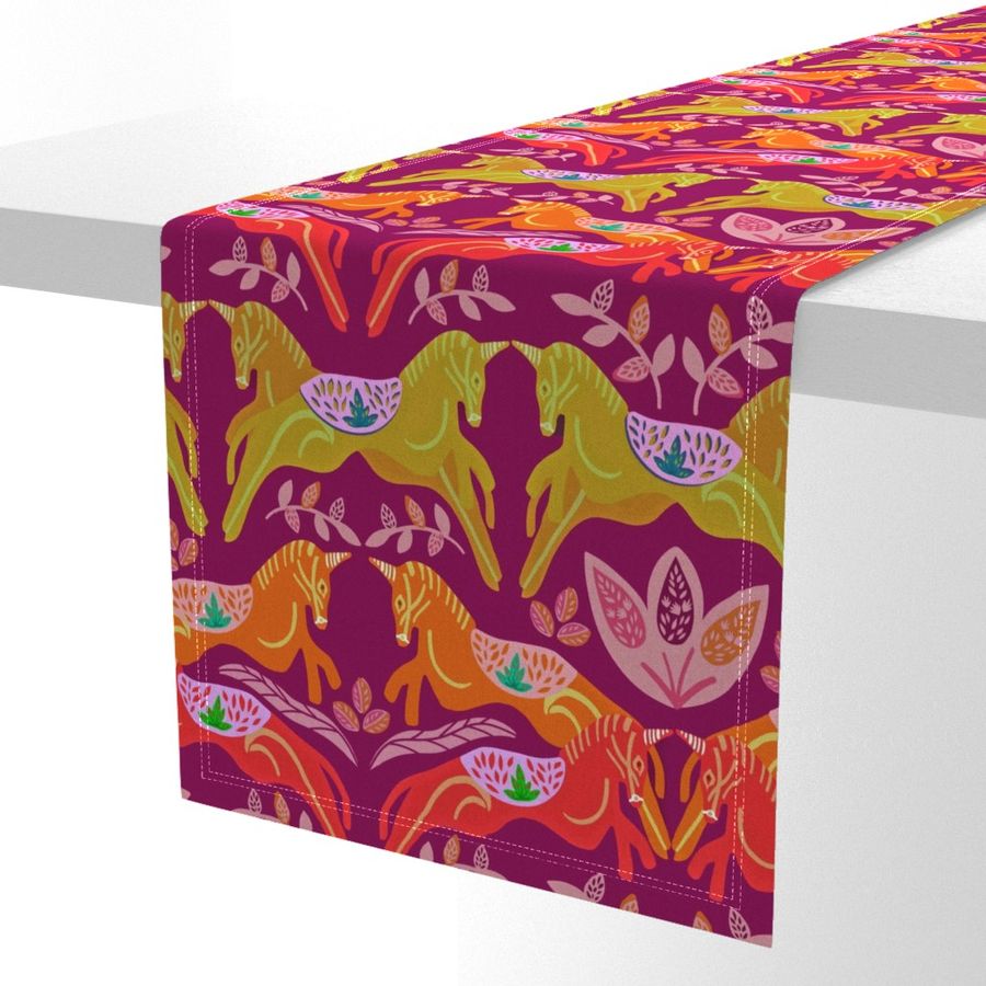 HOME_GOOD_TABLE_RUNNER