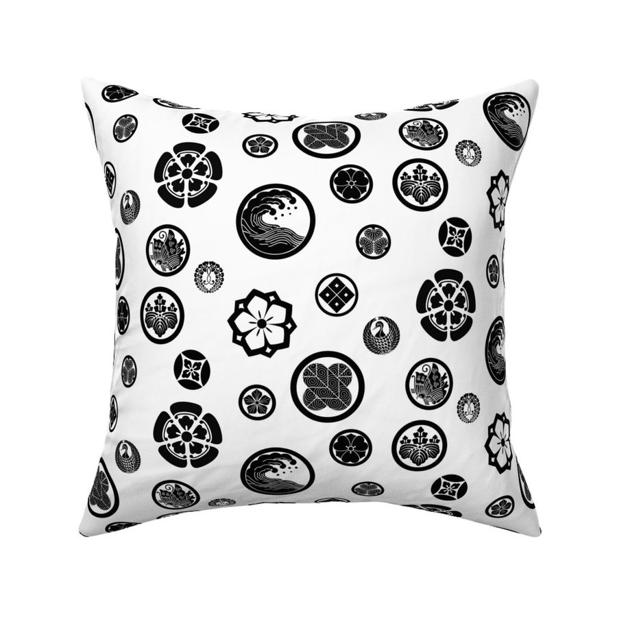 HOME_GOOD_SQUARE_THROW_PILLOW