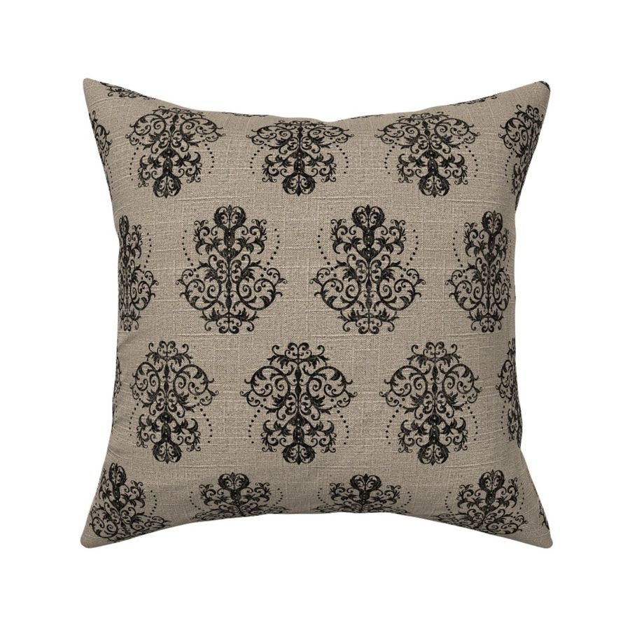 HOME_GOOD_SQUARE_THROW_PILLOW