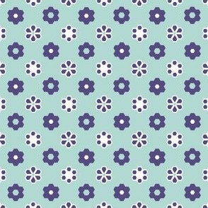 2_inch_lt_blue_purple_limited_and_white_hex flowers