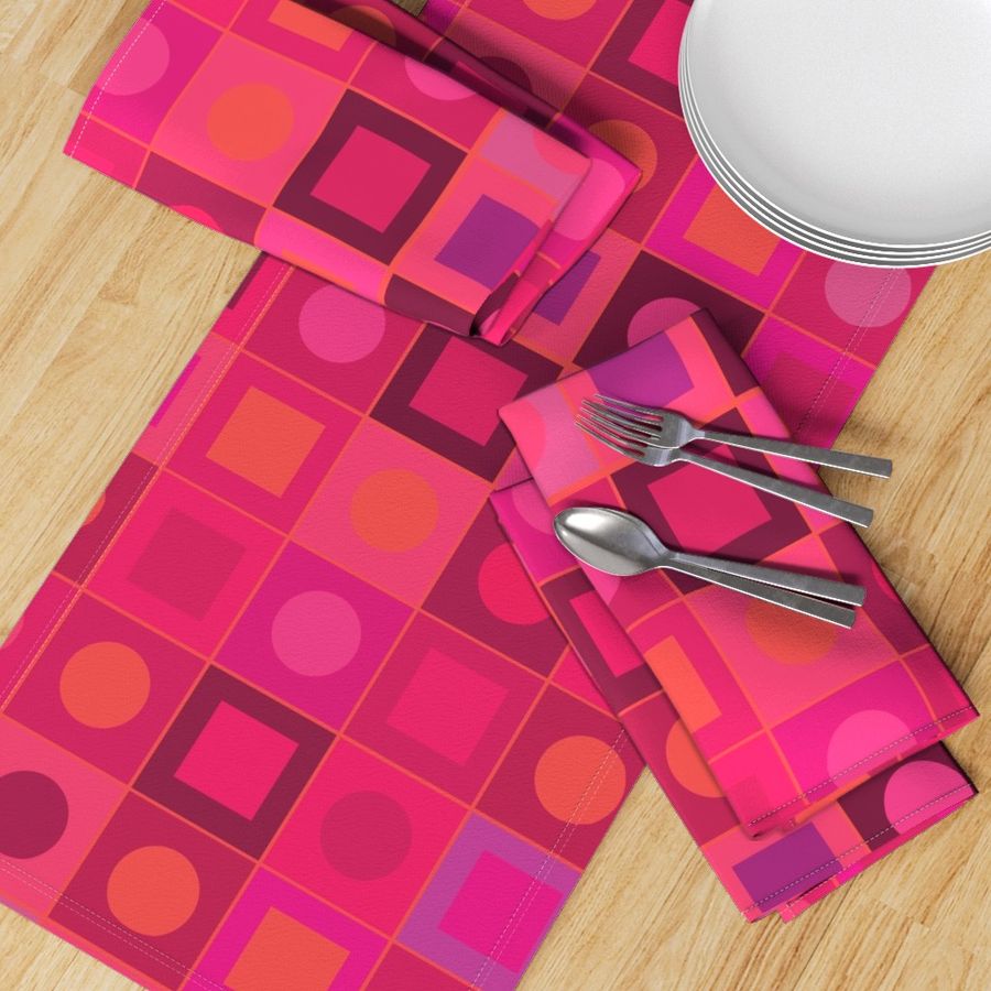 HOME_GOOD_TABLE_RUNNER