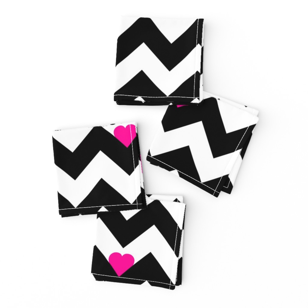 Heart & Chevron - Black/Pink