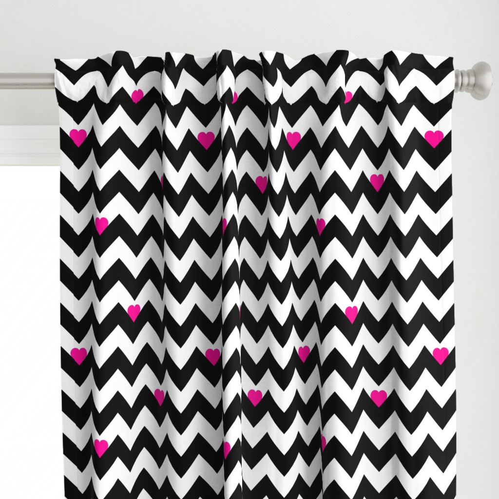 Heart & Chevron - Black/Pink