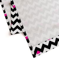 Heart & Chevron - Black/Pink