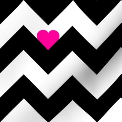 Heart & Chevron - Black/Pink