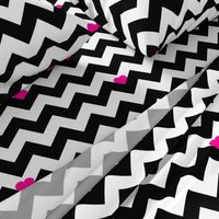 Heart & Chevron - Black/Pink