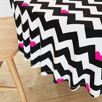 Heart & Chevron - Black/Pink