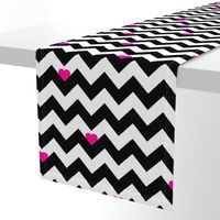 Heart & Chevron - Black/Pink