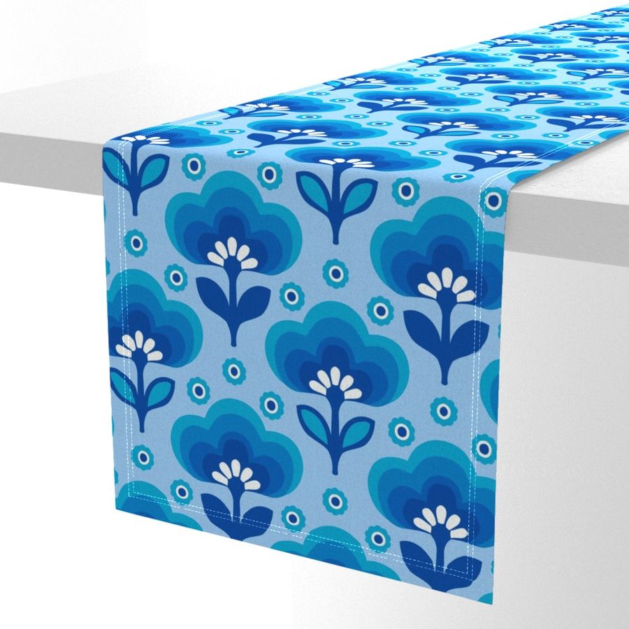 HOME_GOOD_TABLE_RUNNER