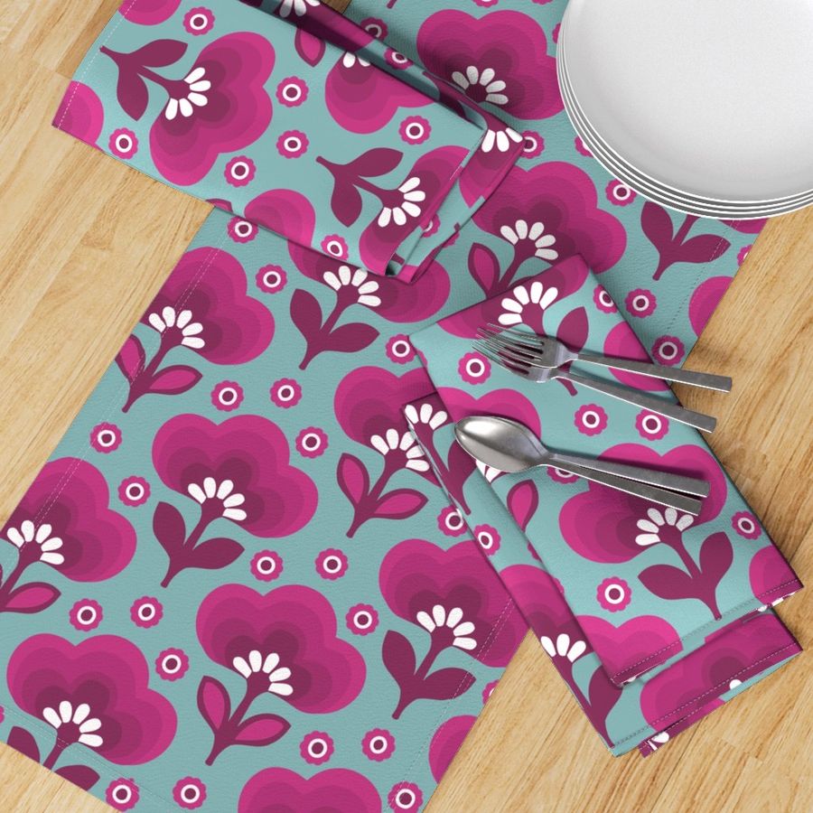 HOME_GOOD_TABLE_RUNNER