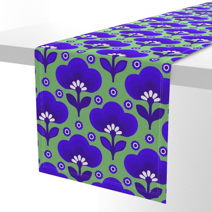 HOME_GOOD_TABLE_RUNNER