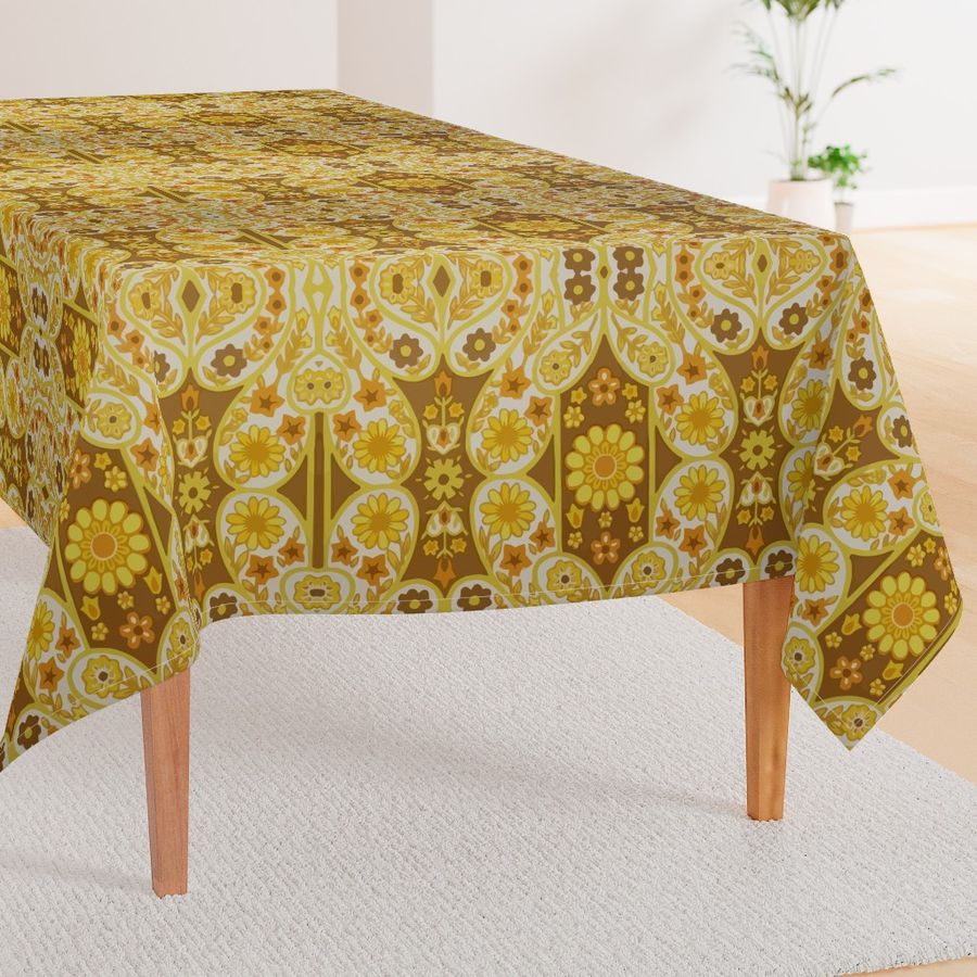 HOME_GOOD_RECTANGULAR_TABLE_CLOTH