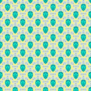 Diamond-Emerald scales on yellow