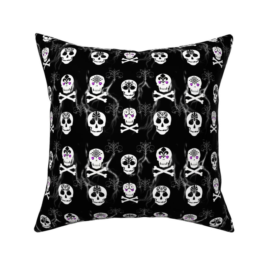 HOME_GOOD_SQUARE_THROW_PILLOW