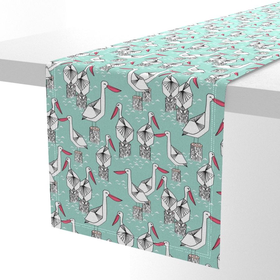 HOME_GOOD_TABLE_RUNNER