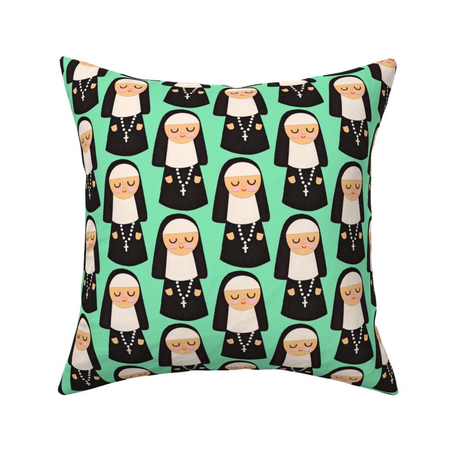 HOME_GOOD_SQUARE_THROW_PILLOW