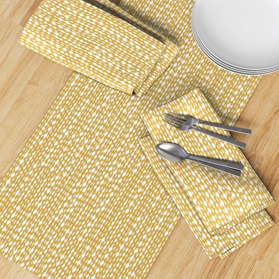 HOME_GOOD_TABLE_RUNNER