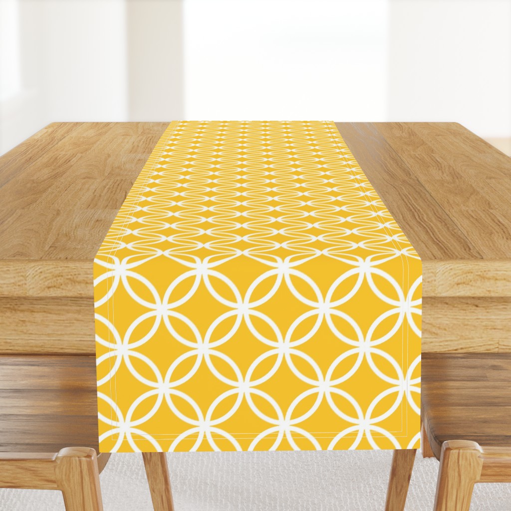 CercLattice White on yellow - 4