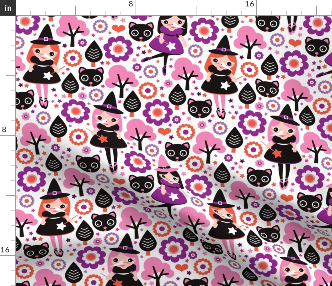 Little kittens and witch halloween pattern