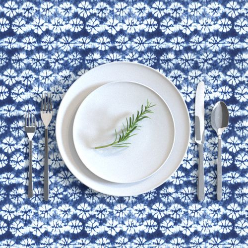 HOME_GOOD_RECTANGULAR_TABLE_CLOTH