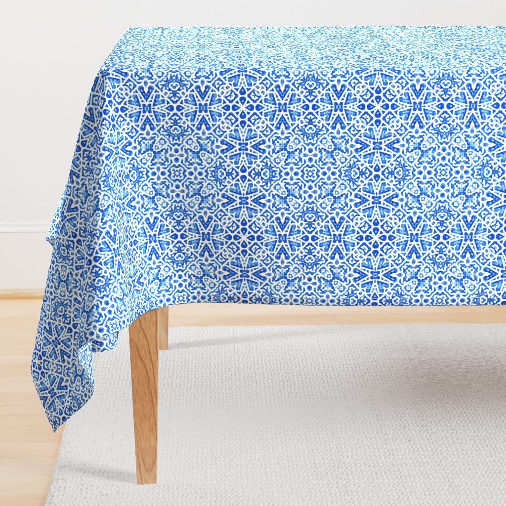 Scandinavian Lattice in cobalt blue