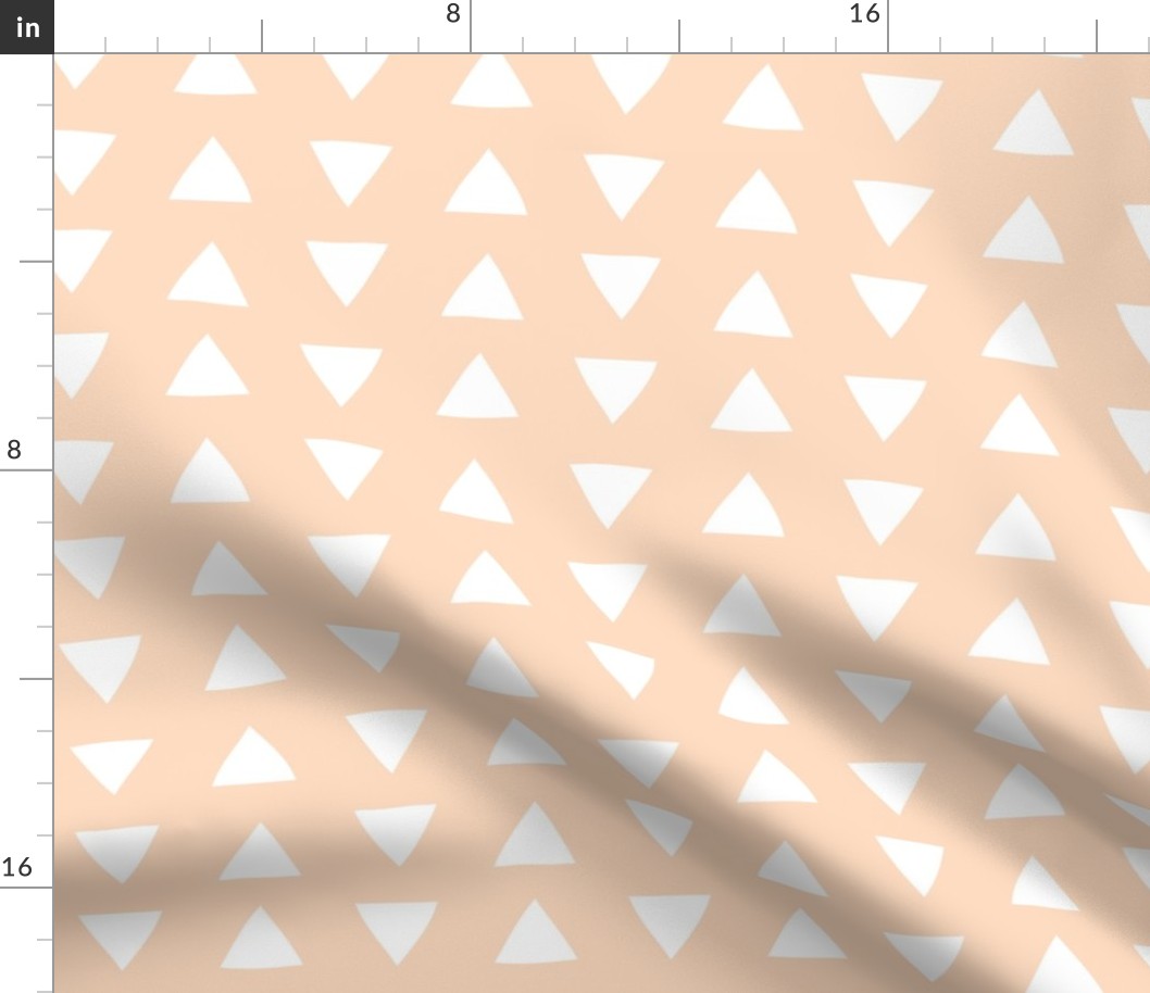 hand drawn triangles in blush