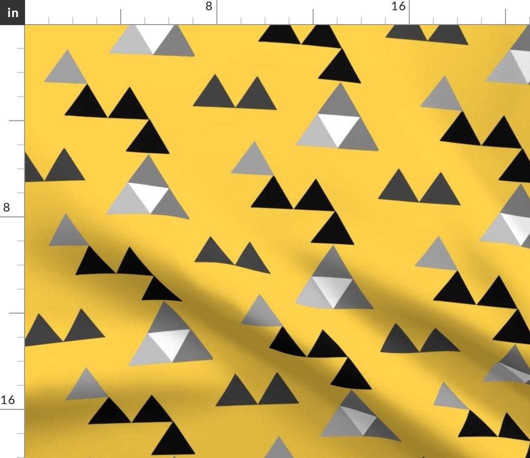 triangles yellow black gray